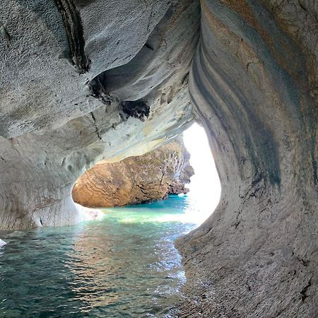 Вилла Cabana Cavernas Austral Puerto Sanchez Экстерьер фото